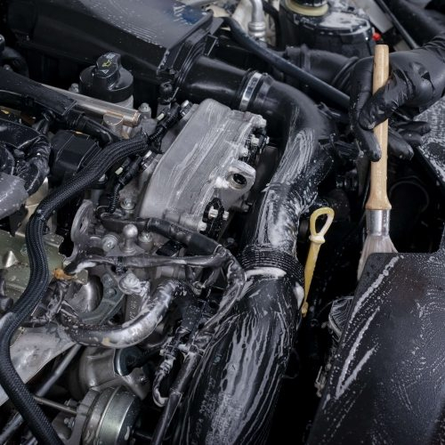 op_car-detailing-maintenance-cleaning-engine-with-32RJW5Z-500x500